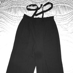 Chiffon like light weight Capris